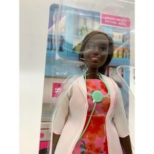 BARBIE You Can Be Anything/doctor AA curvy doll Mattel stethoscope lab coat NEW
